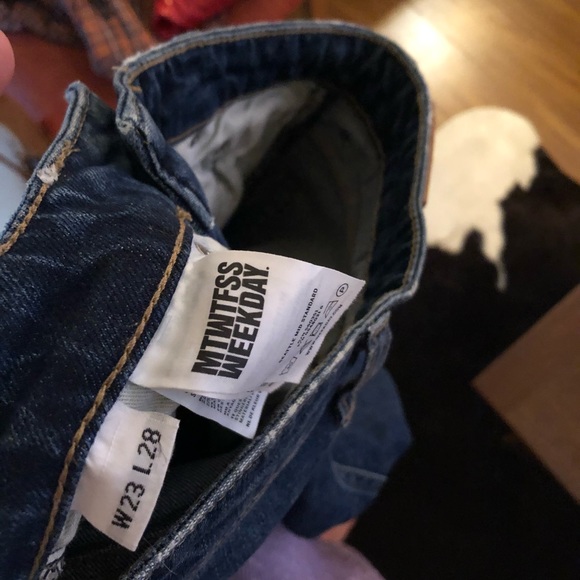 weekday mid wash high rise denim straight leg jean - Picture 6 of 6